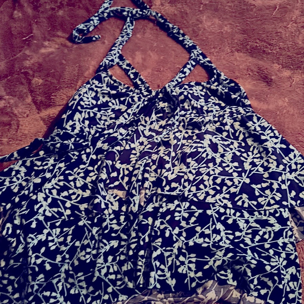 Venus tankini, size 14
